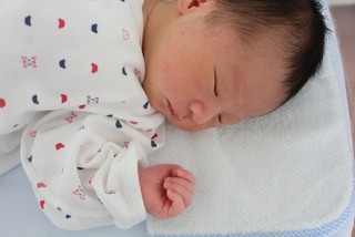 出産準備はコンビミニで揃えると良い！実際感じた高品質な新生児 